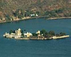The lake Picholi on where the palace is built was initially created in the fifteenth century by a tribal people of banjara community The lake Picholi on where the palace is built was initially created in the fifteenth century by a tribal people of banjara community.